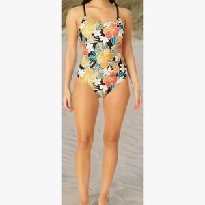 Hurley Floral Women’s One Piece Swimsuit size Medium